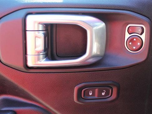 Used 2024 Jeep Wrangler Unlimited Sport AWD/4WD image 13