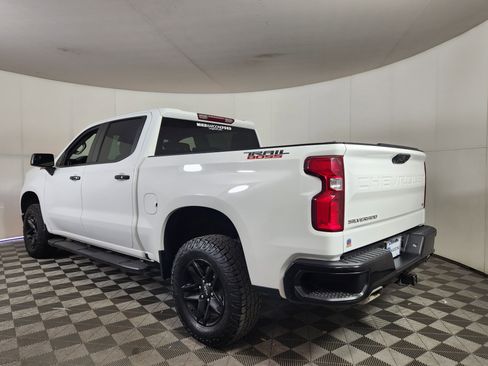 Used 2024 Chevrolet Silverado 1500 LT Trail Boss w/ Protection Package AWD/4WD image 5