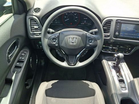 Certified 2022 Honda HR-V EX image 13