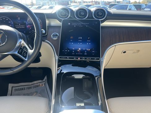 Certified 2024 Mercedes-Benz GLC 300 4MATIC image 31