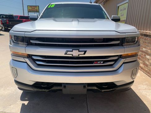 Used 2018 Chevrolet Silverado 1500 LT w/ Texas Edition AWD/4WD image 7