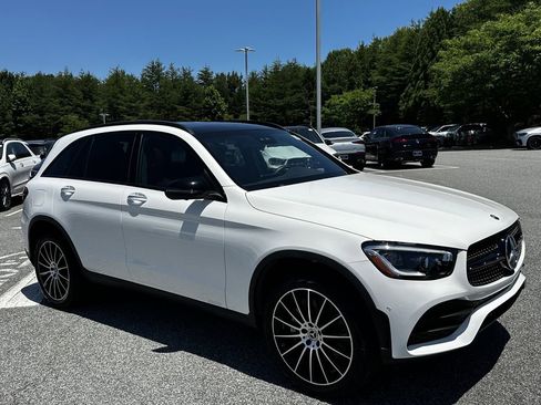Certified 2022 Mercedes-Benz GLC 300 image 2
