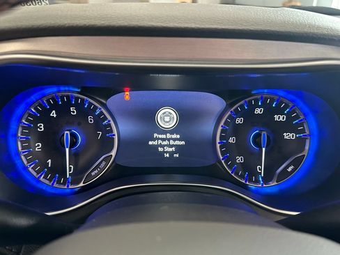 New 2026 Chrysler Pacifica Pinnacle AWD/4WD image 22