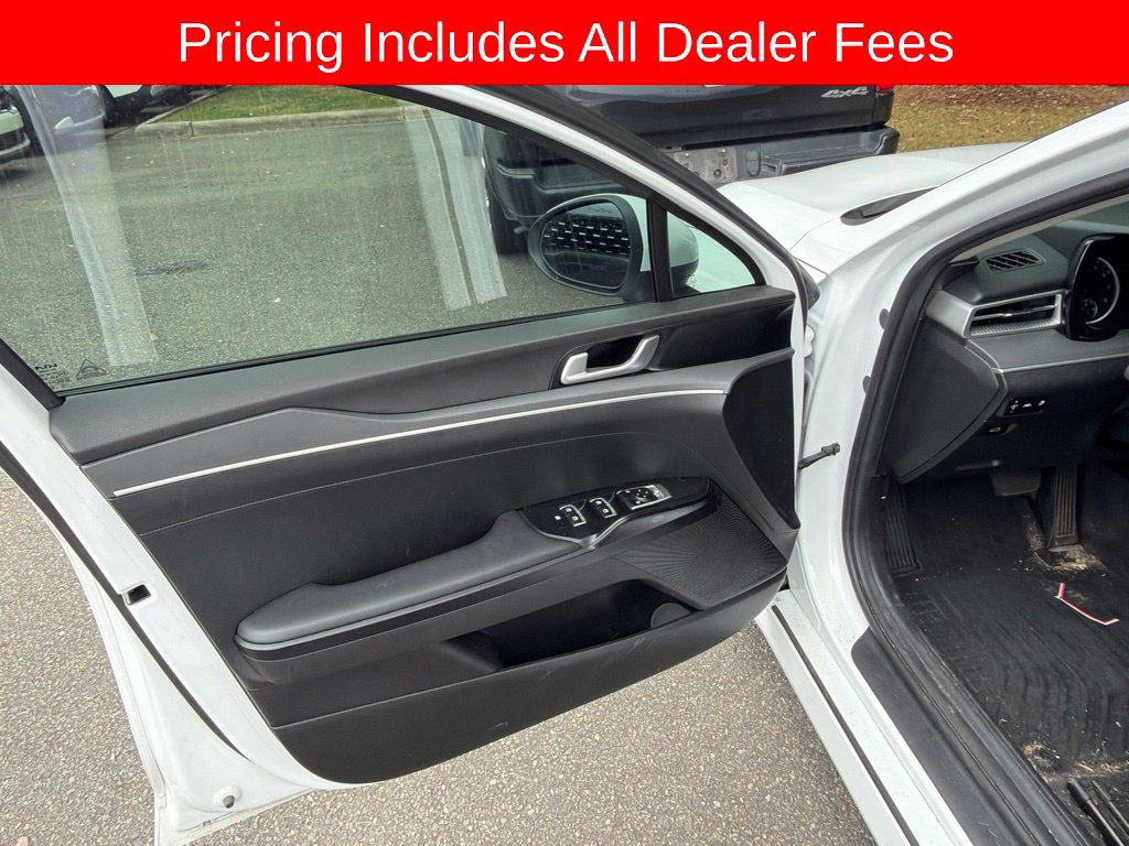 Used 2023 Kia K5 LXS FWD image 7