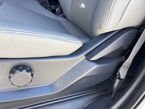 Used 2022 Ford F350 XL w/ Power Equipment Group image 20