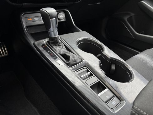 Certified 2025 Honda Civic Sport image 23