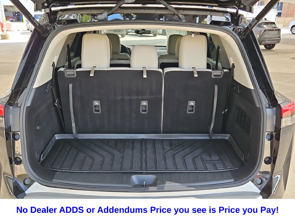 Used 2023 Nissan Pathfinder SL w/ Black Appearance Package FWD image 41
