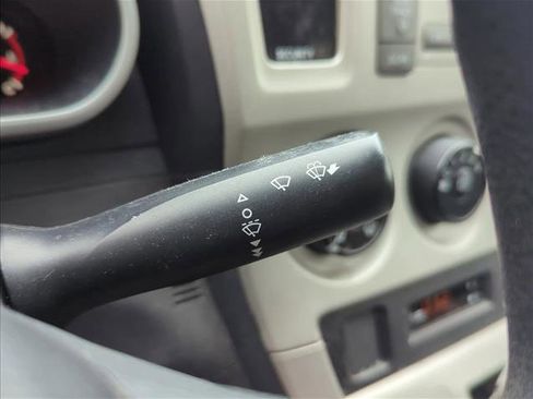 Used 2009 Toyota Matrix FWD image 10