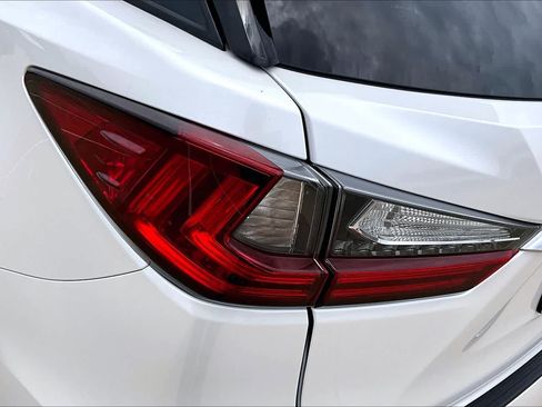 Used 2022 Lexus RX 350L FWD w/ Premium Package image 29