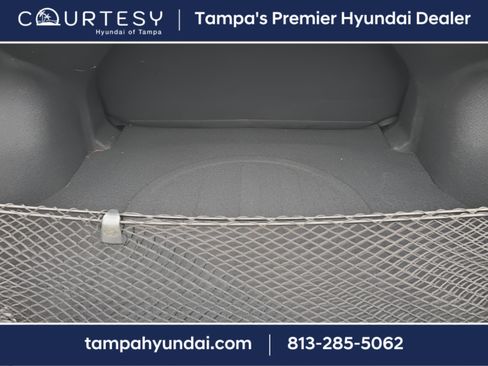 Certified 2025 Hyundai Elantra Blue image 9