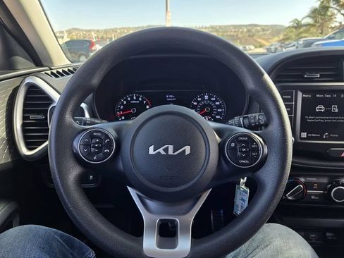 Used 2022 Kia Soul LX w/ Technology Package FWD image 18