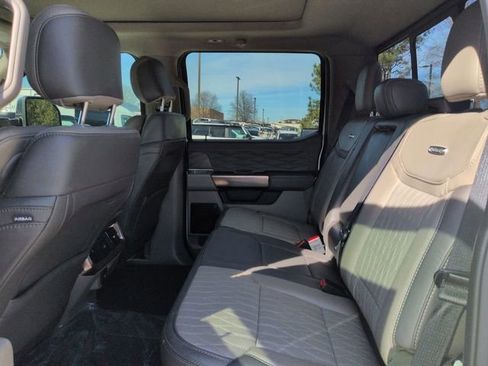 Certified 2025 Ford F250 Platinum w/ Platinum Plus Package image 15