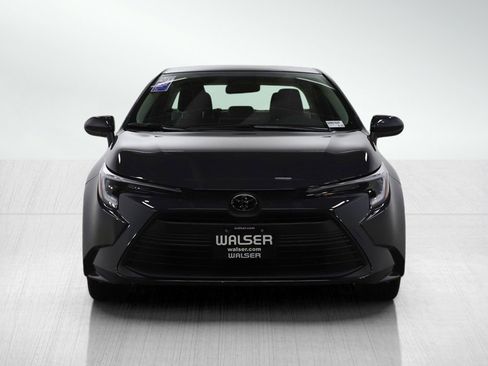 Used 2026 Toyota Corolla LE w/ LE Premium Package image 8