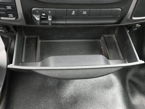 Used 2019 RAM 1500 Tradesman AWD/4WD image 14