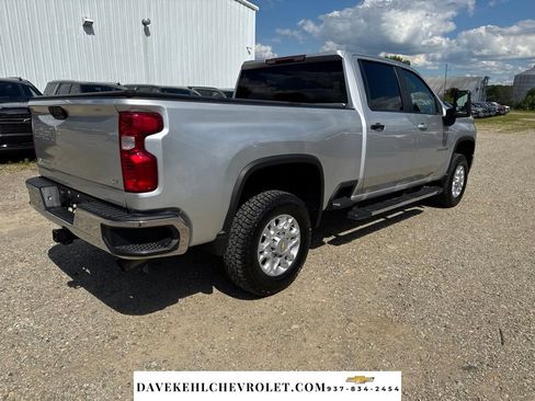 Used 2022 Chevrolet Silverado 2500 LT w/ Convenience Package AWD/4WD image 5