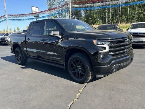 Certified 2025 Chevrolet Silverado 1500 High Country w/ Midnight Edition AWD/4WD image 2