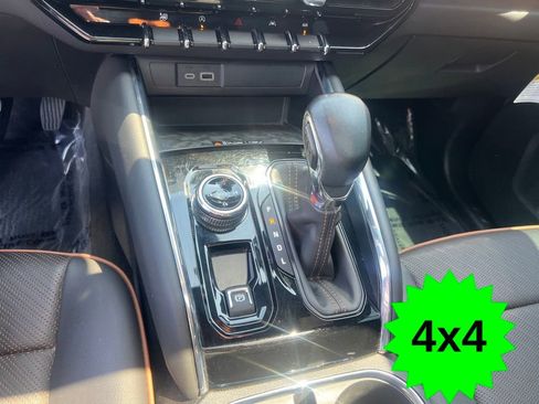 Used 2023 GMC Canyon AT4 w/ AT4 Premium Package AWD/4WD image 61