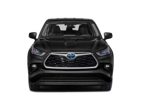 Used 2022 Toyota Highlander LE AWD/4WD image 4