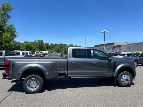 New 2026 Ford F450 Platinum w/ Camper Package AWD/4WD image 6