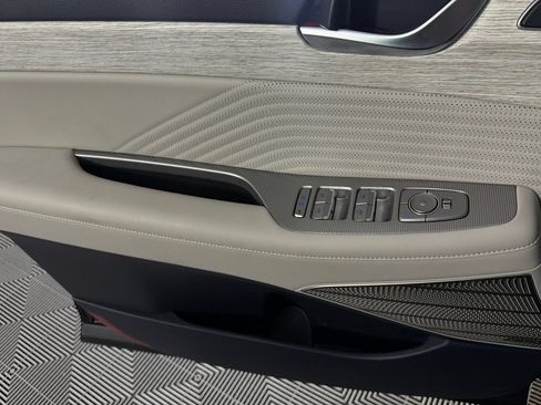 Used 2025 Hyundai Palisade Calligraphy AWD/4WD image 23