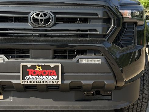 New 2026 Toyota Tacoma SR5 AWD/4WD image 9