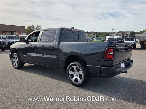 New 2026 RAM 1500 Express image 9
