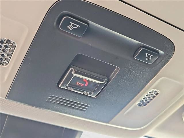 Used 2023 Toyota Camry LE FWD image 20