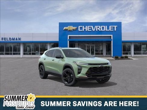 New 2026 Chevrolet Trax ACTIV w/ Sunroof Package FWD image 1