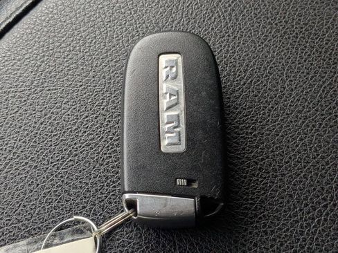 Used 2018 RAM 2500 Power Wagon w/ Leather & Luxury Group image 31