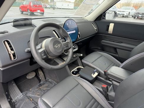 Used 2025 MINI Cooper Countryman S image 18