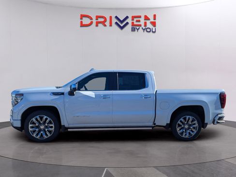 New 2026 GMC Sierra 1500 Denali w/ Denali Reserve Package image 2