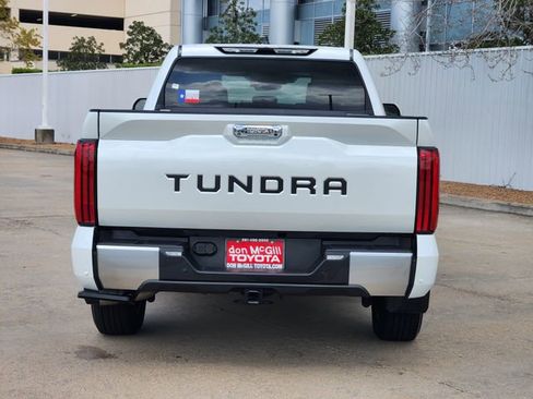 Used 2024 Toyota Tundra Limited w/ Power Package image 6