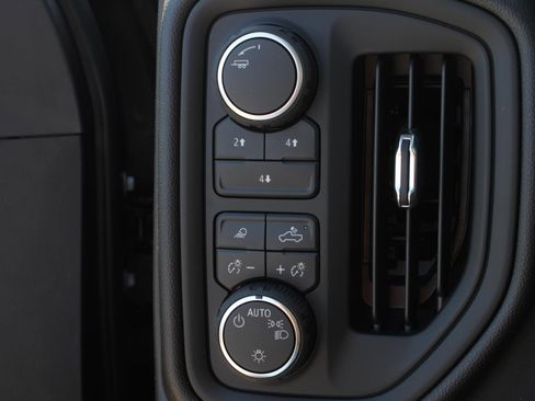 New 2026 Chevrolet Silverado 2500 Custom w/ Custom Value Package AWD/4WD image 9