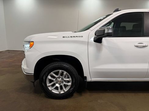 Used 2023 Chevrolet Silverado 1500 LT AWD/4WD image 36