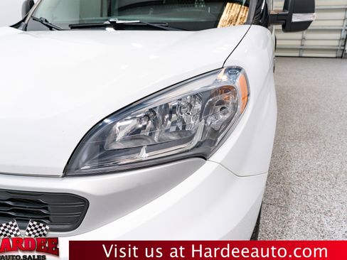 Used 2022 RAM ProMaster City Tradesman w/ Window Group 04 image 8