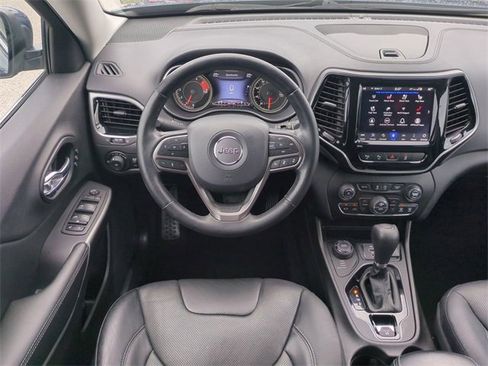 Used 2021 Jeep Cherokee Limited w/ Elite Package image 16