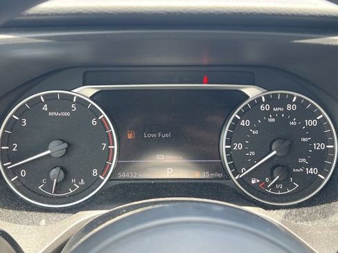 Used 2024 Nissan Rogue S AWD/4WD image 26
