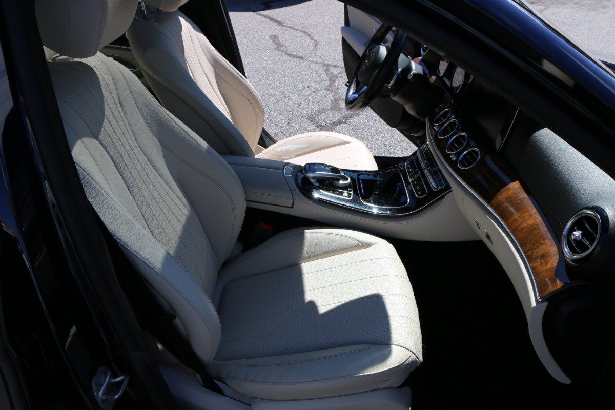 Used 2018 Mercedes-Benz E 400 4MATIC Wagon image 29