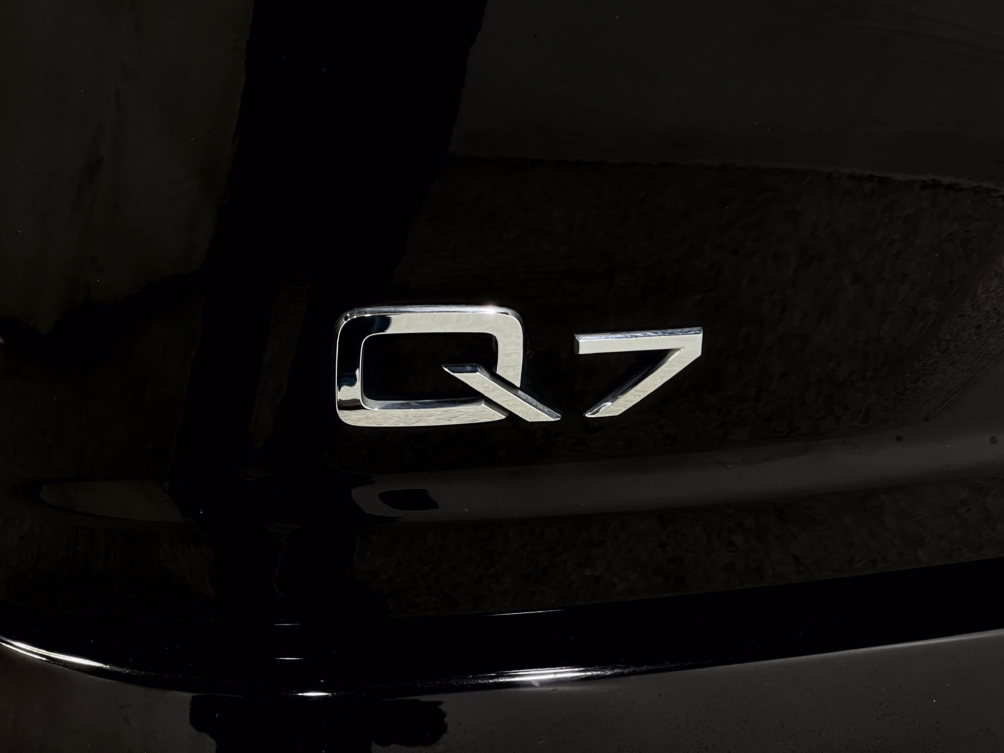 Used 2018 Audi Q7 3.0T Prestige w/ Prestige Package AWD/4WD image 41