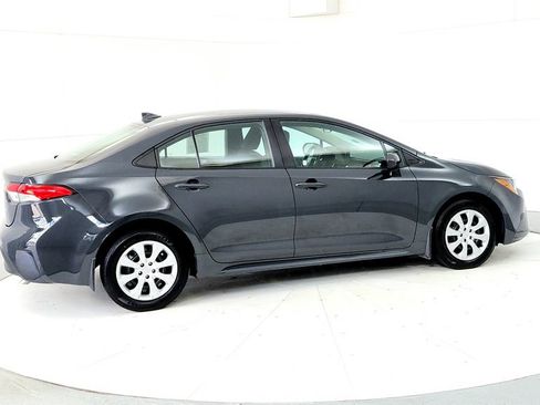 Used 2024 Toyota Corolla LE FWD image 6