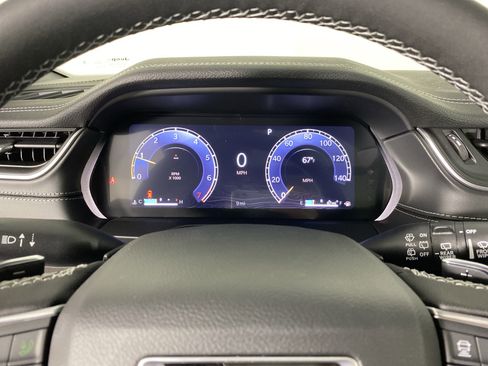 New 2025 Jeep Grand Cherokee L Limited w/ Black Appearance Package image 20