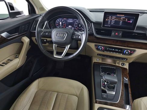 Used 2018 Audi Q5 Prestige w/ Prestige Package AWD/4WD image 18