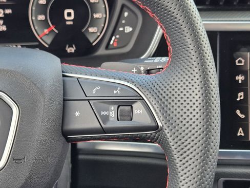 Certified 2025 Audi Q3 2.0T Premium Plus w/ Premium Plus Package image 37