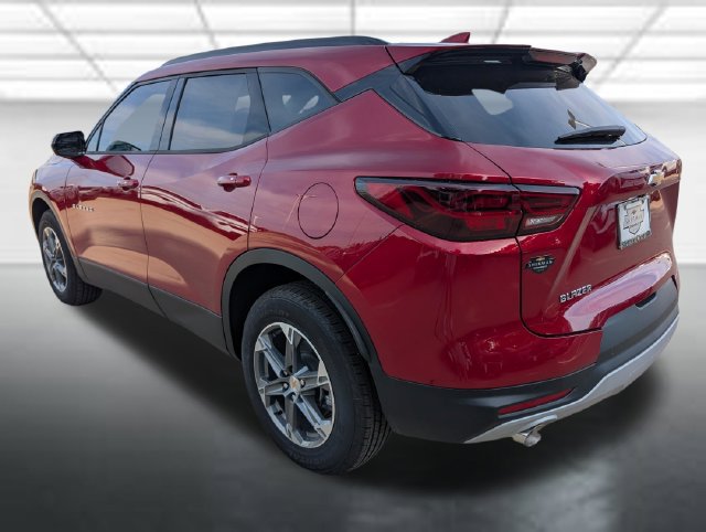 New 2026 Chevrolet Blazer LT w/ Convenience Package FWD image 2
