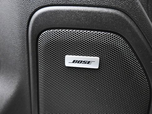 Used 2019 GMC Sierra 1500 SLT w/ SLT Premium Plus Package image 11