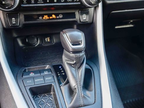 Certified 2024 Toyota RAV4 XLE Premium image 28