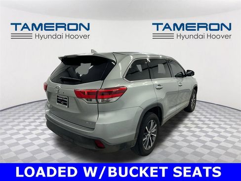 Used 2018 Toyota Highlander XLE image 5