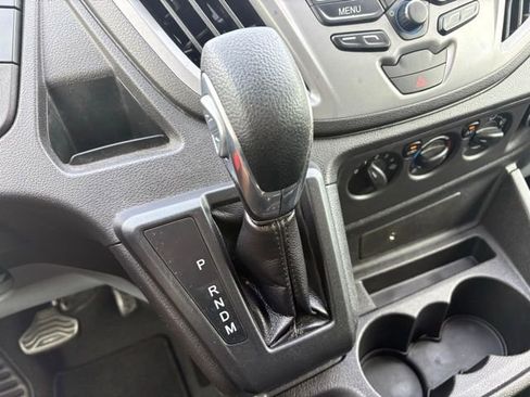 Used 2018 Ford Transit 350 XLT RWD image 19