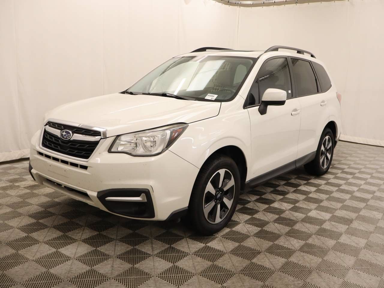 Used 2017 Subaru Forester 2.5i Premium w/ All-Weather Package AWD/4WD image 1