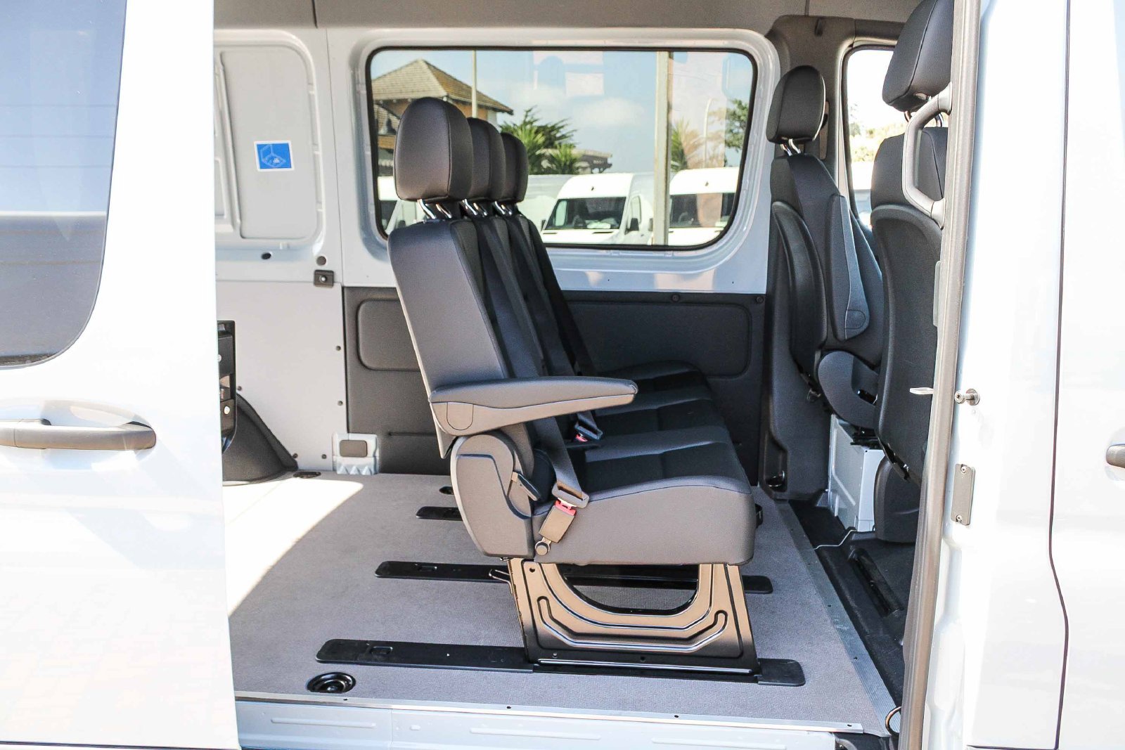 New 2026 Mercedes-Benz Sprinter 2500 image 22
